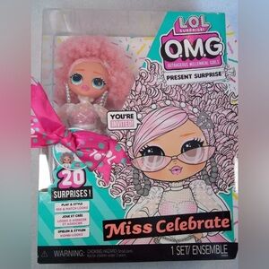 NEW✨ LOL OMG Present Surprise Miss Celebrate Pink Hair Fashion Doll 2021 MGA